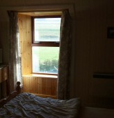 BHbedroomb1.jpg (7585 bytes)